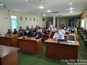 Rapat penentuan tarif jasa Angkutan pelabuhan Ferry penajam-kariangau