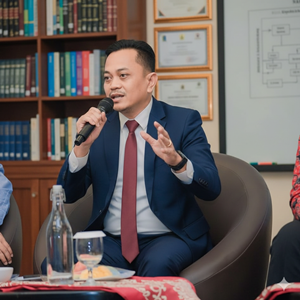 M. Irfan, S.E., S.H., C.P.M. - Pimpinan Lembaga Konsumen Kalimantan